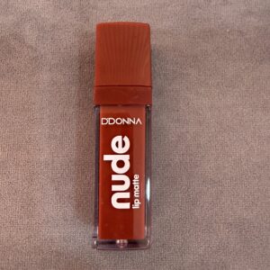 LABIAL NUDE LIP MATTE TONO 06