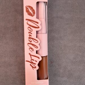 DOUBLE LIP LINER Y LIPGLOSS MATE TONO 04